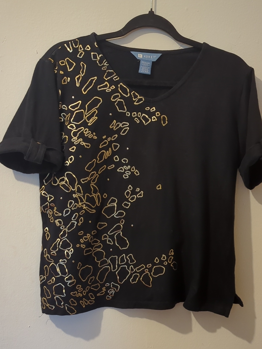Koret Black Short-Sleeve Tee with Metallic Gold Abstract Detail Size S